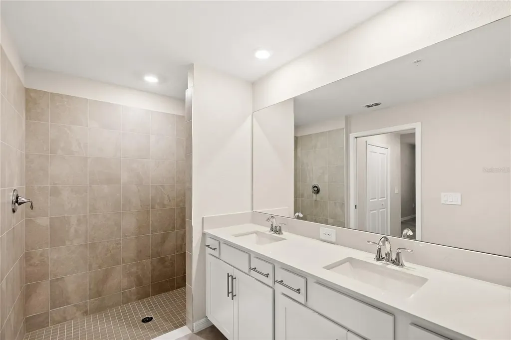 19015 Scallop Loop Lakewood Ranch FL 34211