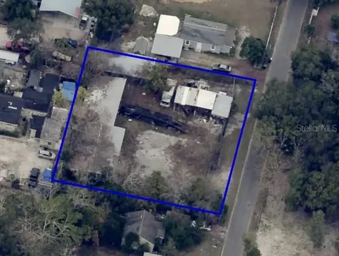 210 N New Hampshire Avenue Apopka FL 32712