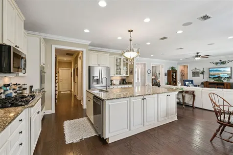 4017 Isle Vista Avenue Orlando FL 32812