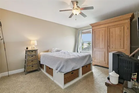 4017 Isle Vista Avenue Orlando FL 32812