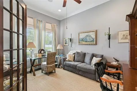 4017 Isle Vista Avenue Orlando FL 32812