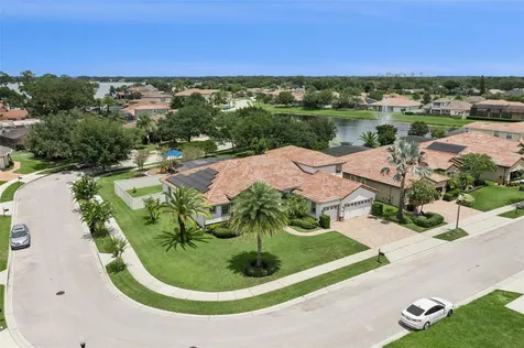 4017 Isle Vista Avenue Orlando FL 32812