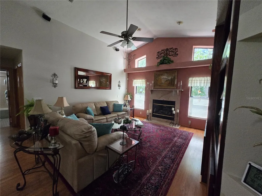 244 W Massachussets Street Hernando FL 34442