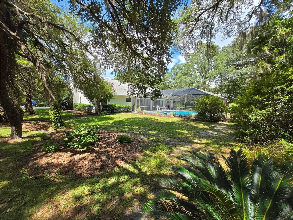 244 W Massachussets Street Hernando FL 34442