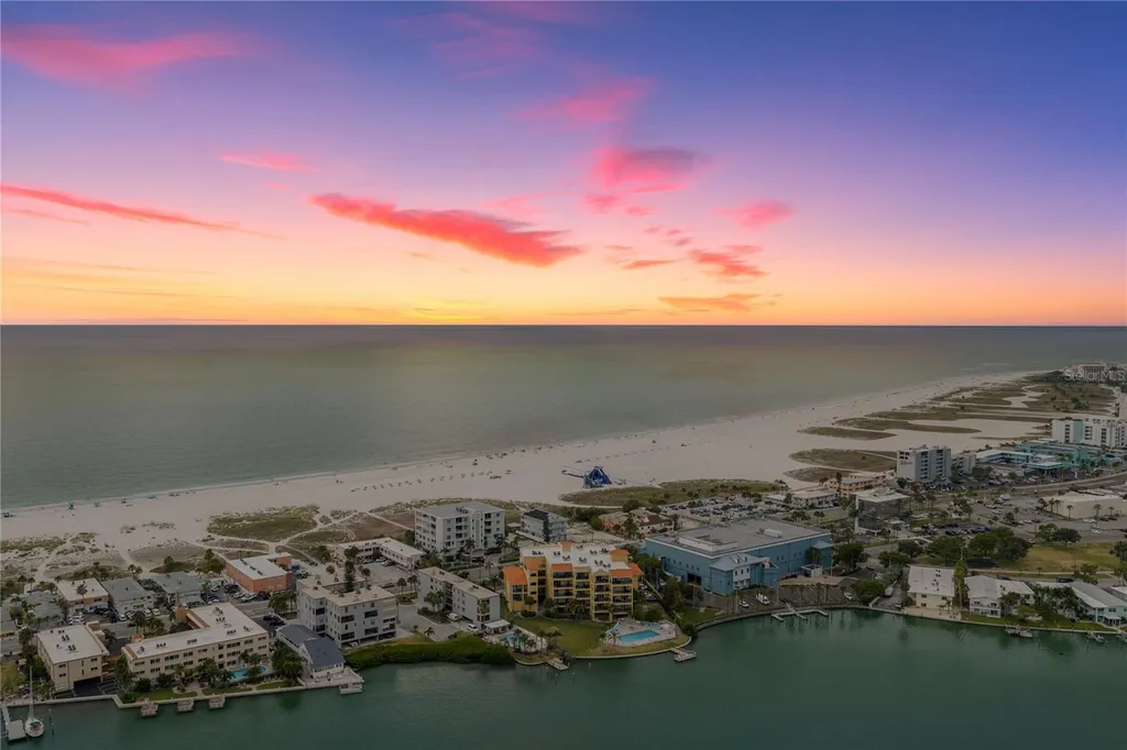 10355 Paradise Boulevard St Petersburg FL 33706