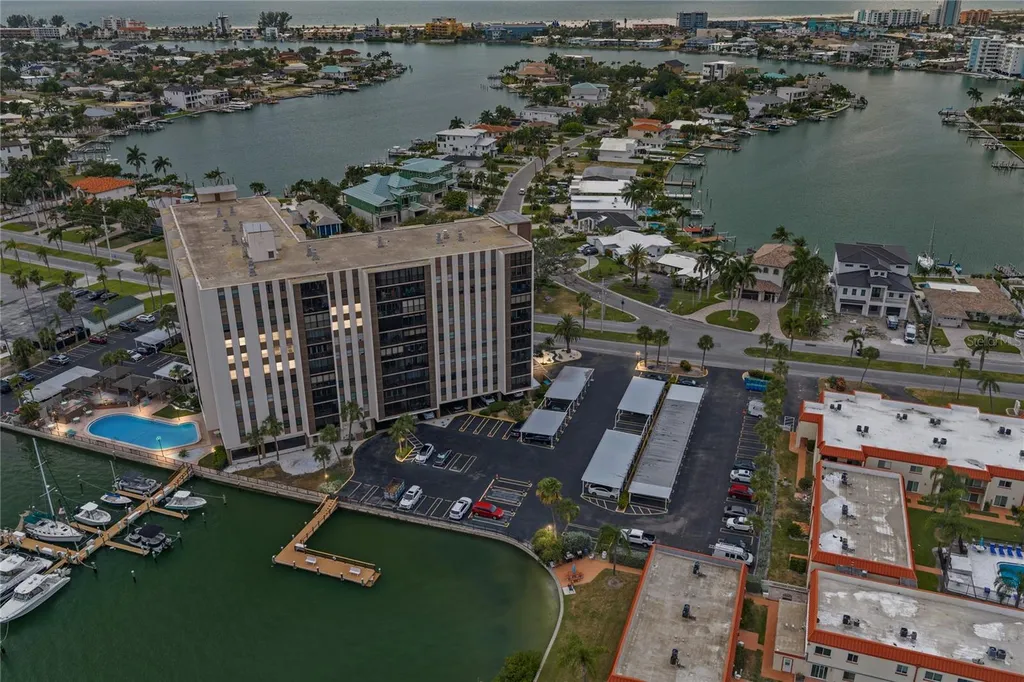 10355 Paradise Boulevard St Petersburg FL 33706