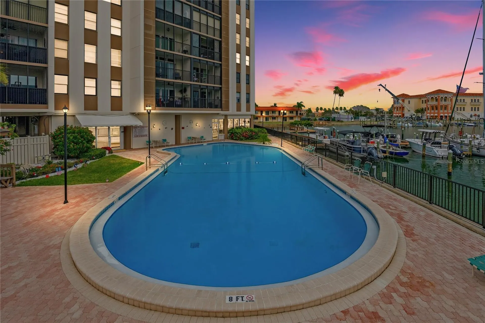10355 Paradise Boulevard St Petersburg FL 33706