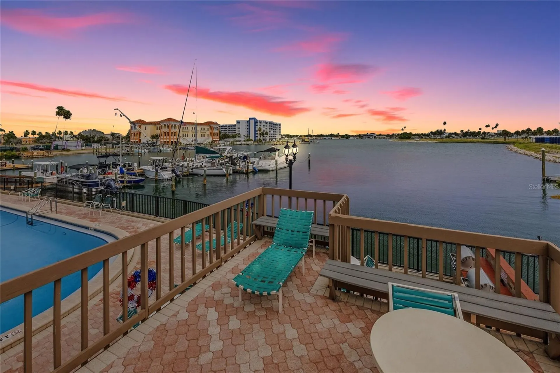 10355 Paradise Boulevard St Petersburg FL 33706