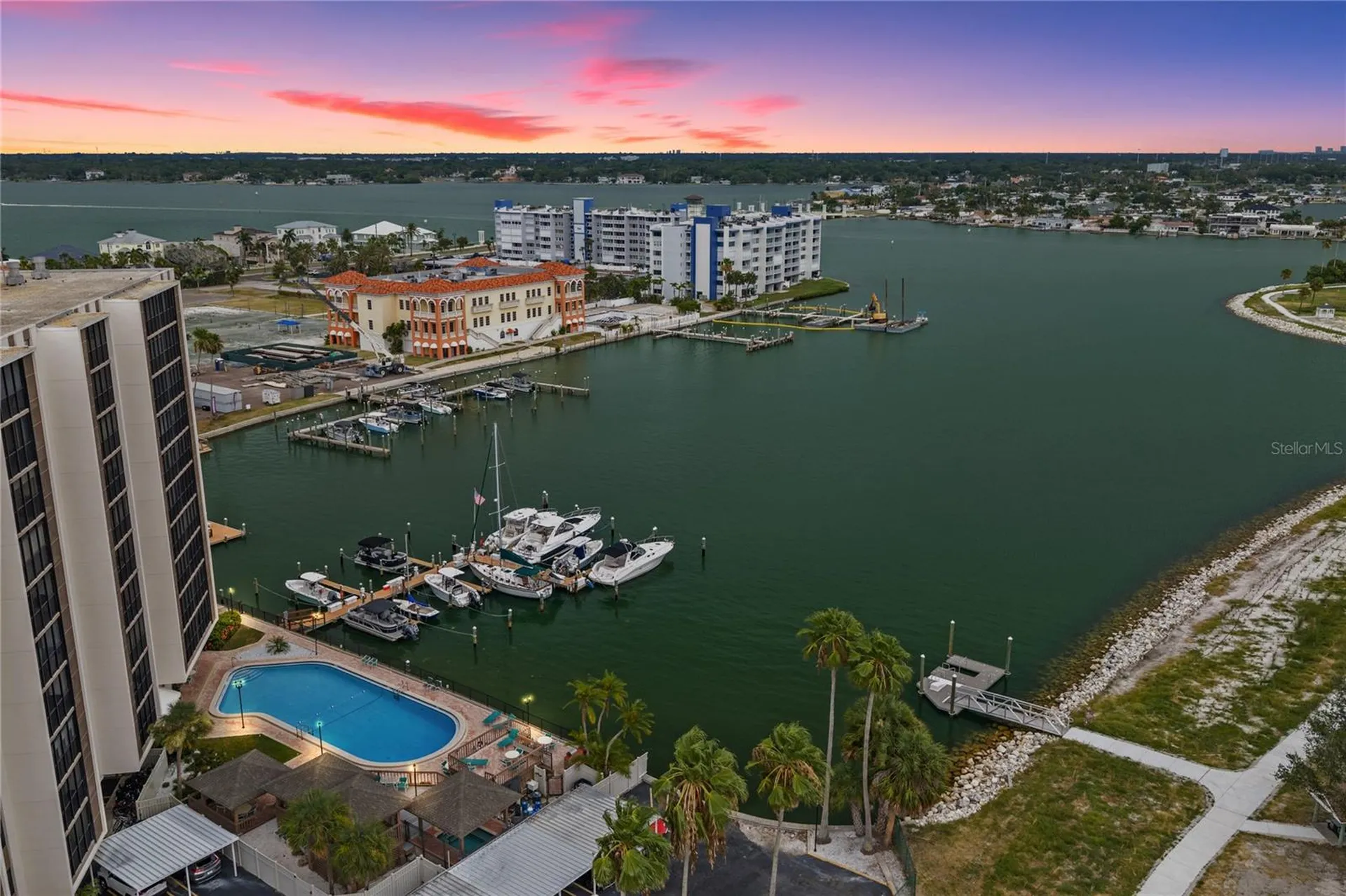 10355 Paradise Boulevard St Petersburg FL 33706