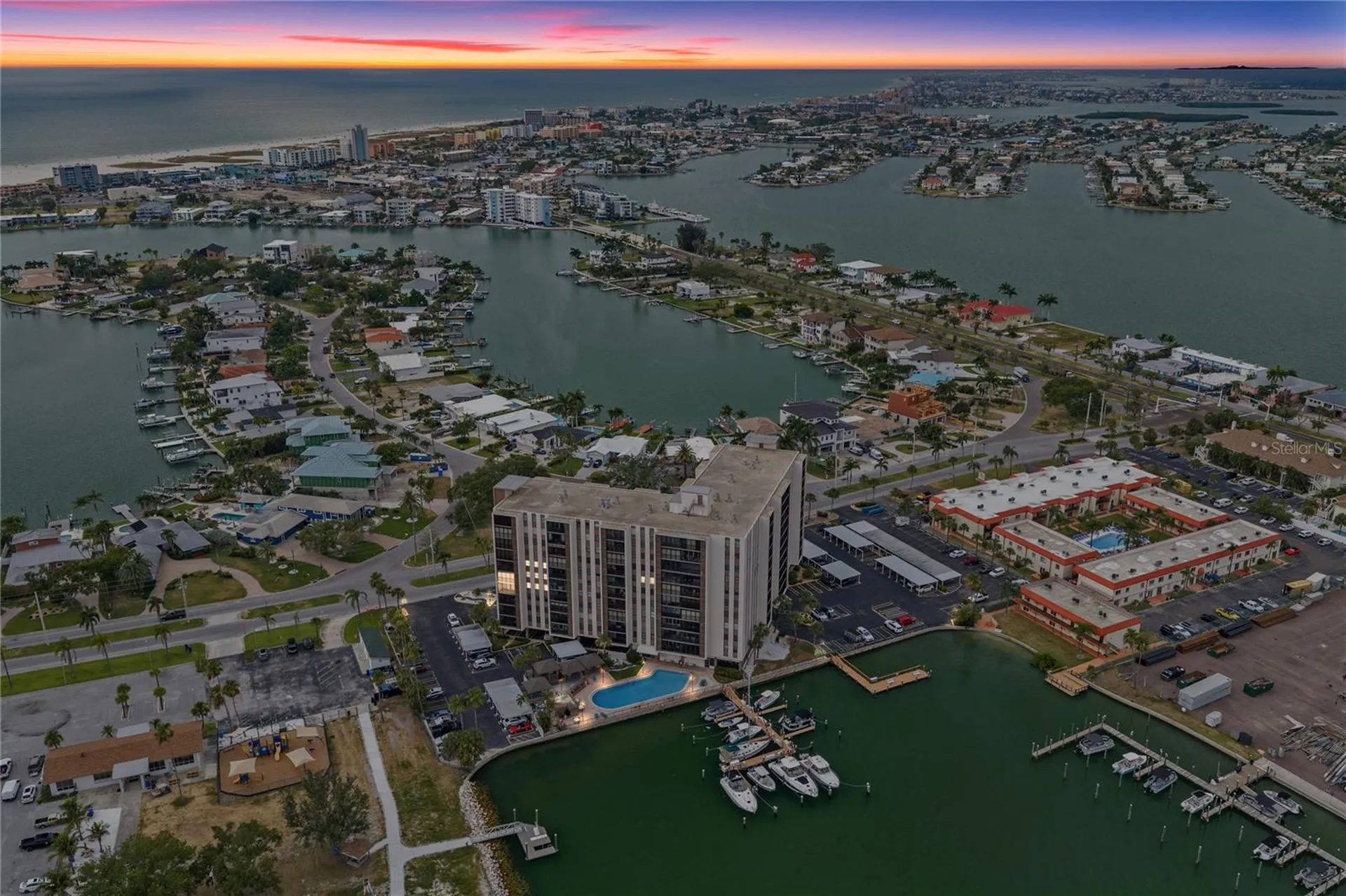 10355 Paradise Boulevard St Petersburg FL 33706