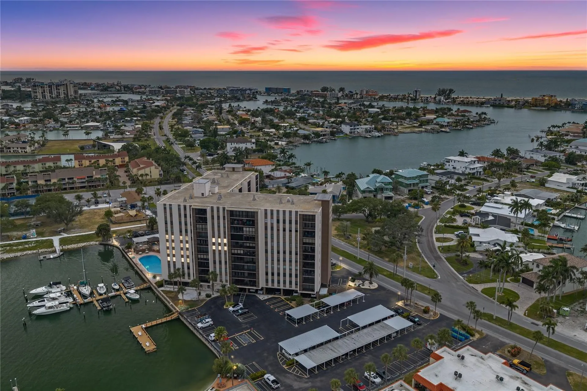 10355 Paradise Boulevard St Petersburg FL 33706
