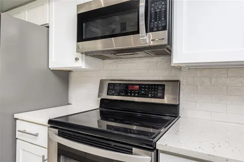 10355 Paradise Boulevard St Petersburg FL 33706