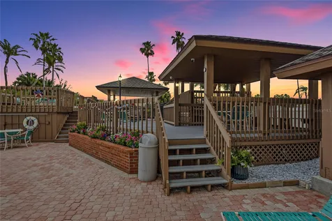 10355 Paradise Boulevard St Petersburg FL 33706