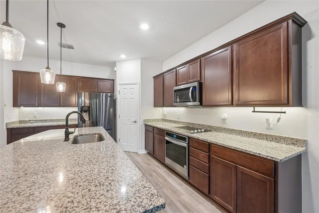 11716 Brighton Knoll Loop Riverview FL 33579