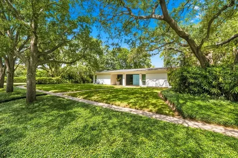 10502 Sago Road Tampa FL 33618