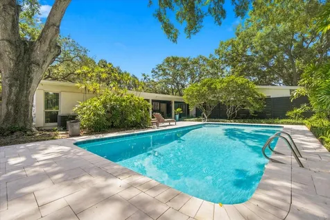 10502 Sago Road Tampa FL 33618
