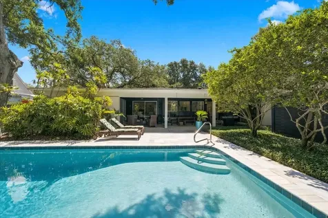 10502 Sago Road Tampa FL 33618