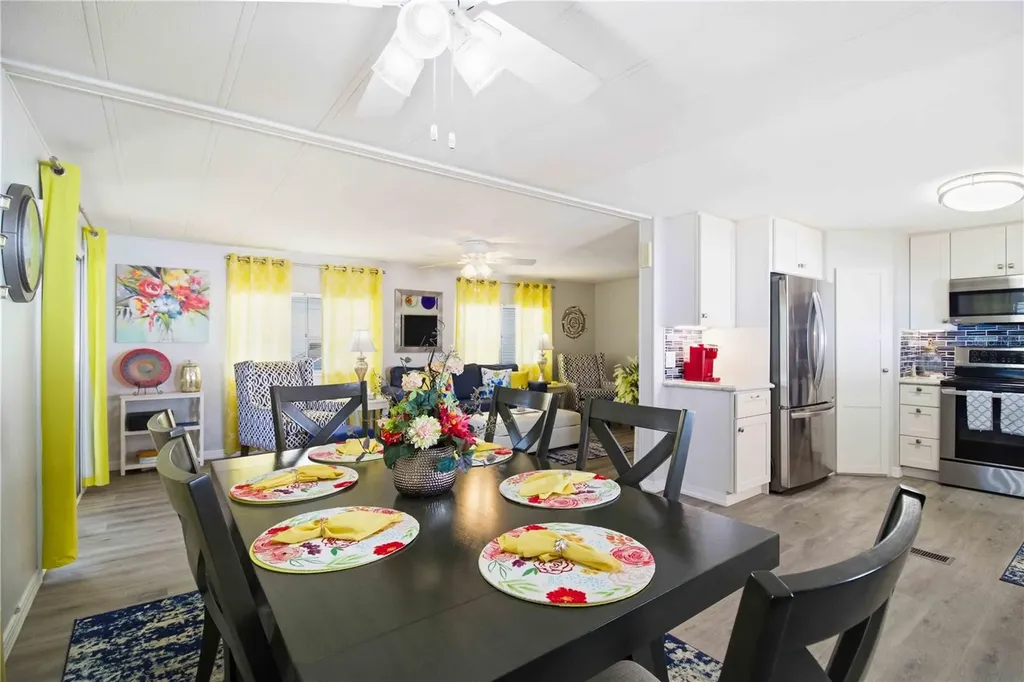 2107 Palma Sola Boulevard Bradenton FL 34209
