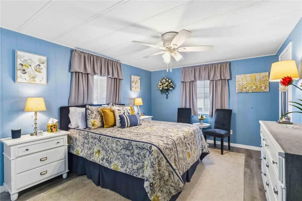 2107 Palma Sola Boulevard Bradenton FL 34209