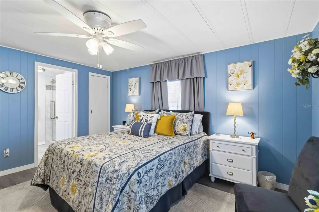 2107 Palma Sola Boulevard Bradenton FL 34209