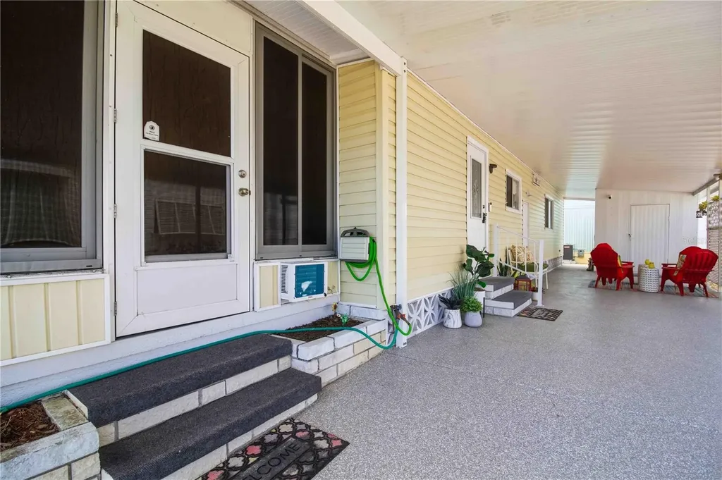 2107 Palma Sola Boulevard Bradenton FL 34209