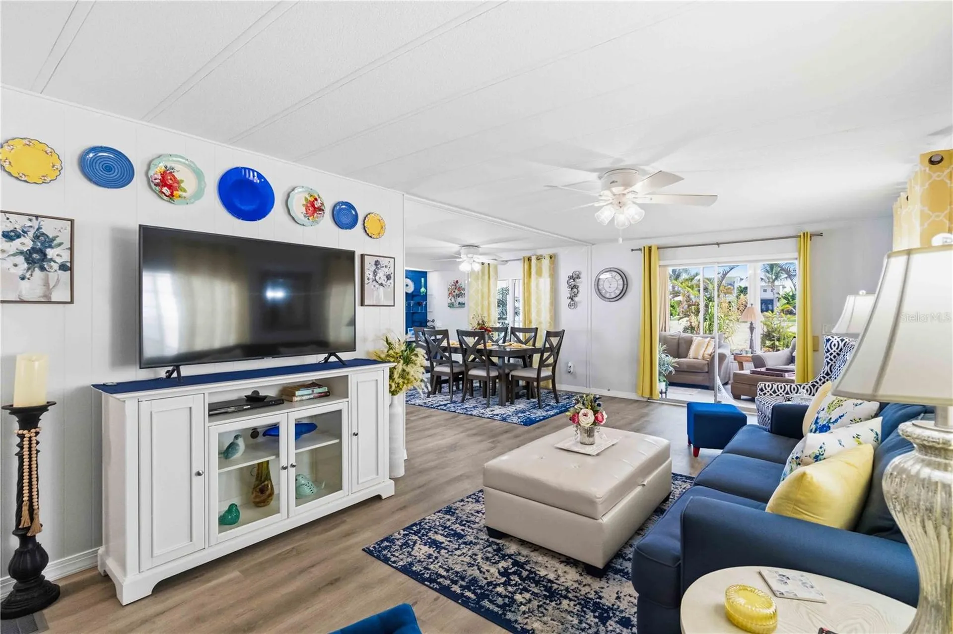 2107 Palma Sola Boulevard Bradenton FL 34209