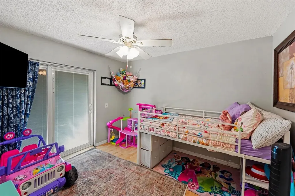 1934 29th Avenue N St Petersburg FL 33713