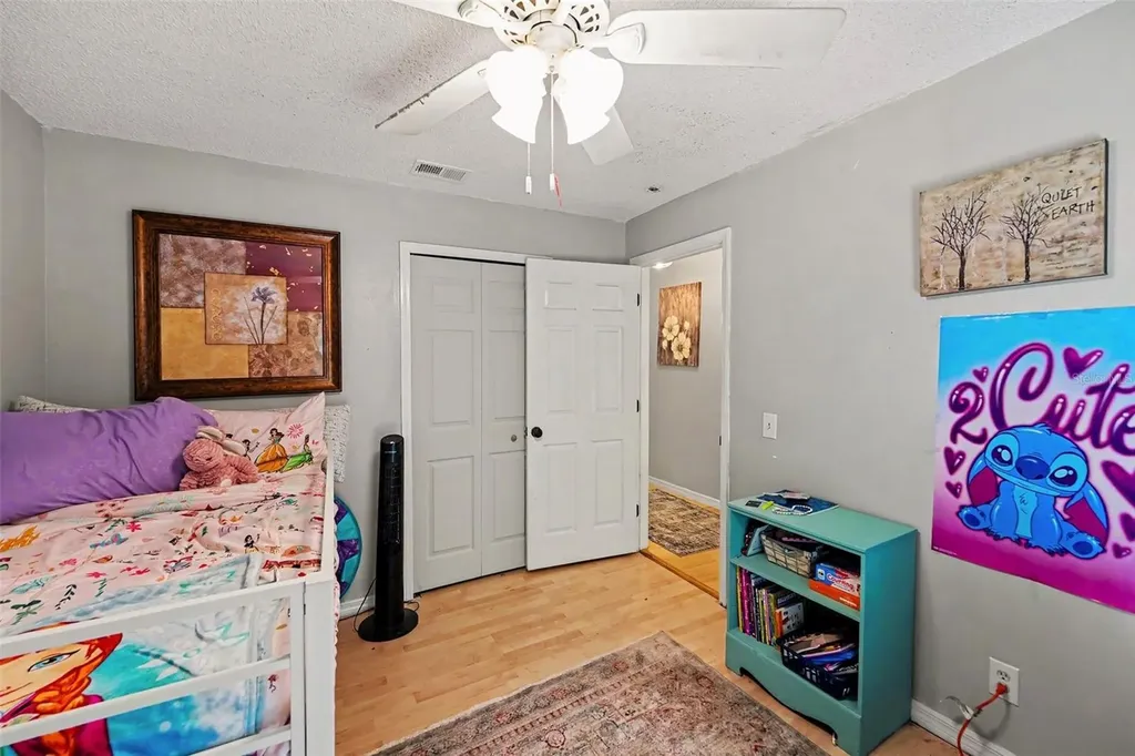 1934 29th Avenue N St Petersburg FL 33713