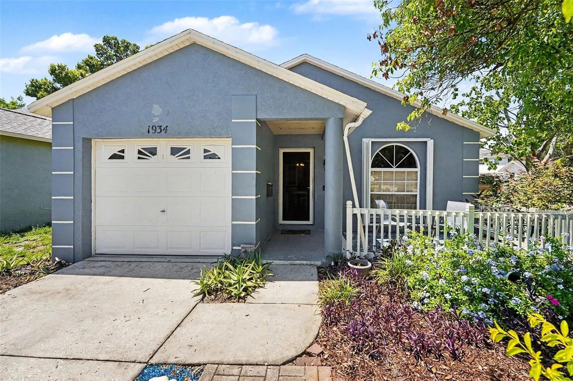 1934 29th Avenue N St Petersburg FL 33713