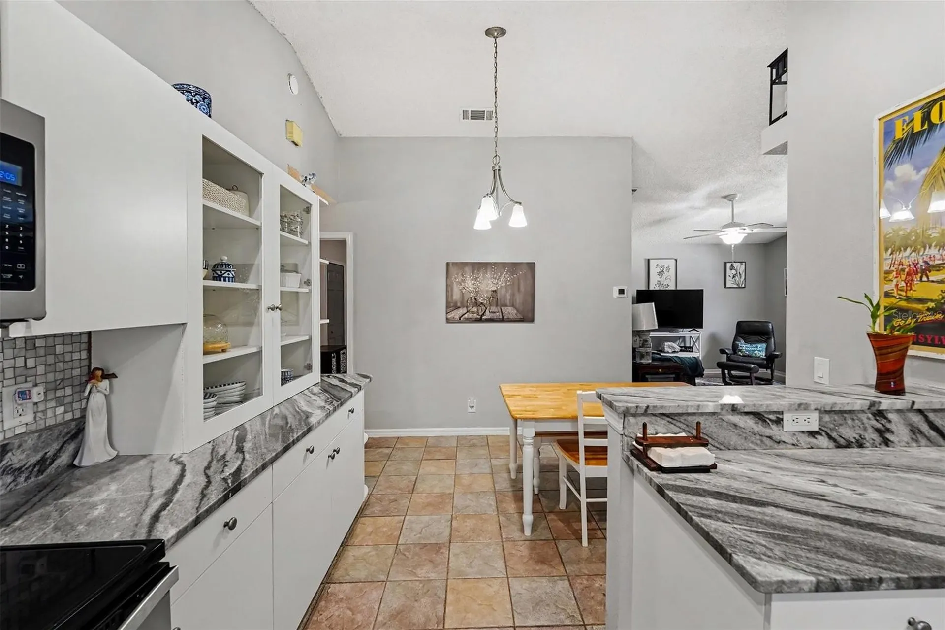 1934 29th Avenue N St Petersburg FL 33713