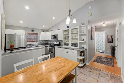 1934 29th Avenue N St Petersburg FL 33713