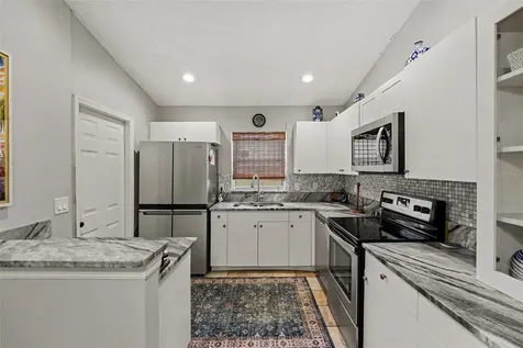 1934 29th Avenue N St Petersburg FL 33713