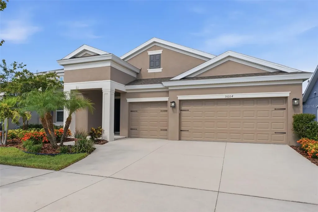 5604 Wayfarer Avenue Apollo Beach FL 33572