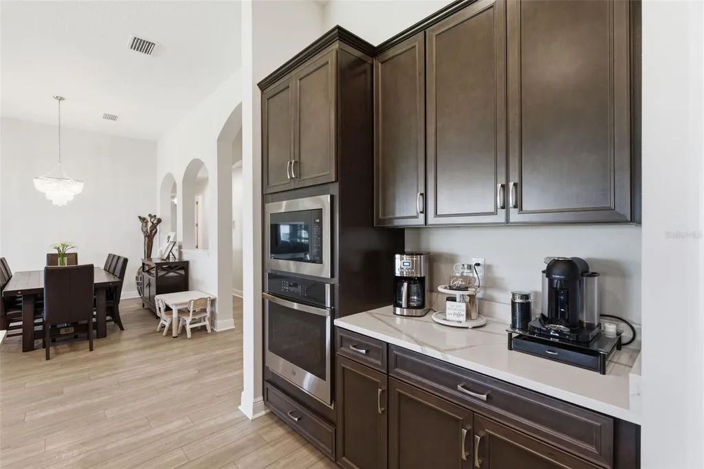 5604 Wayfarer Avenue Apollo Beach FL 33572