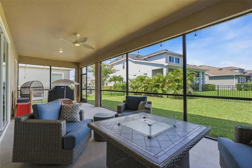5604 Wayfarer Avenue Apollo Beach FL 33572
