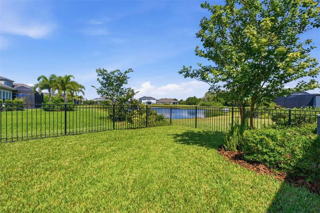 5604 Wayfarer Avenue Apollo Beach FL 33572