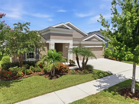 5604 Wayfarer Avenue Apollo Beach FL 33572