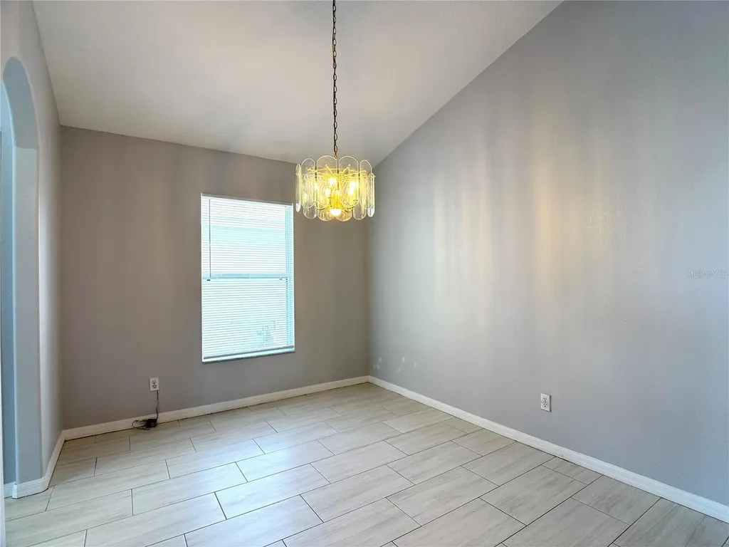 722 Windsor Estates Drive Davenport FL 33837