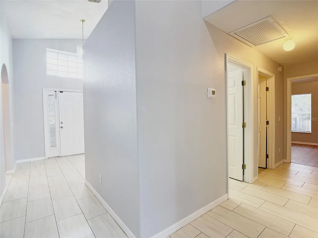 722 Windsor Estates Drive Davenport FL 33837