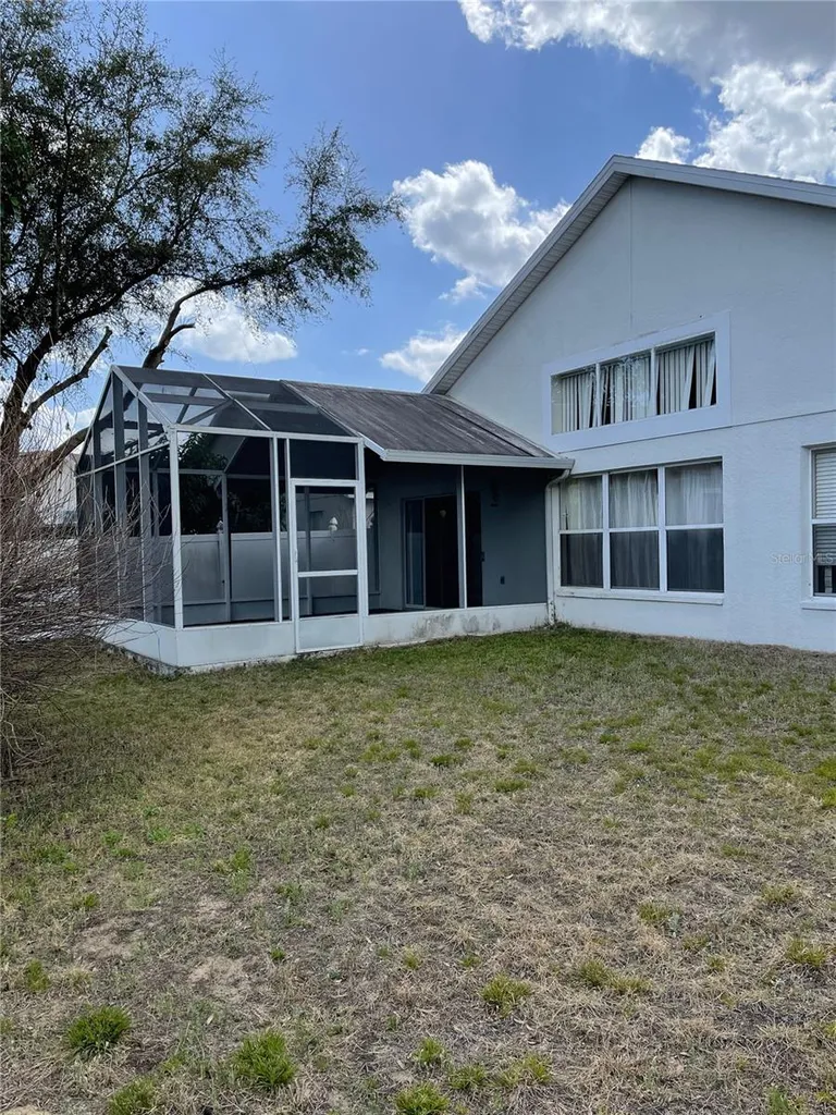 722 Windsor Estates Drive Davenport FL 33837