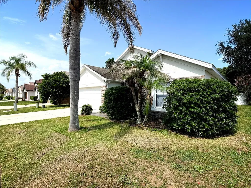 722 Windsor Estates Drive Davenport FL 33837
