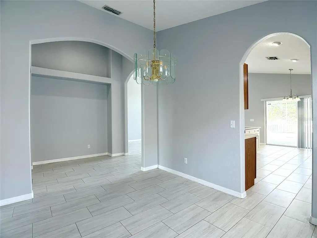 722 Windsor Estates Drive Davenport FL 33837