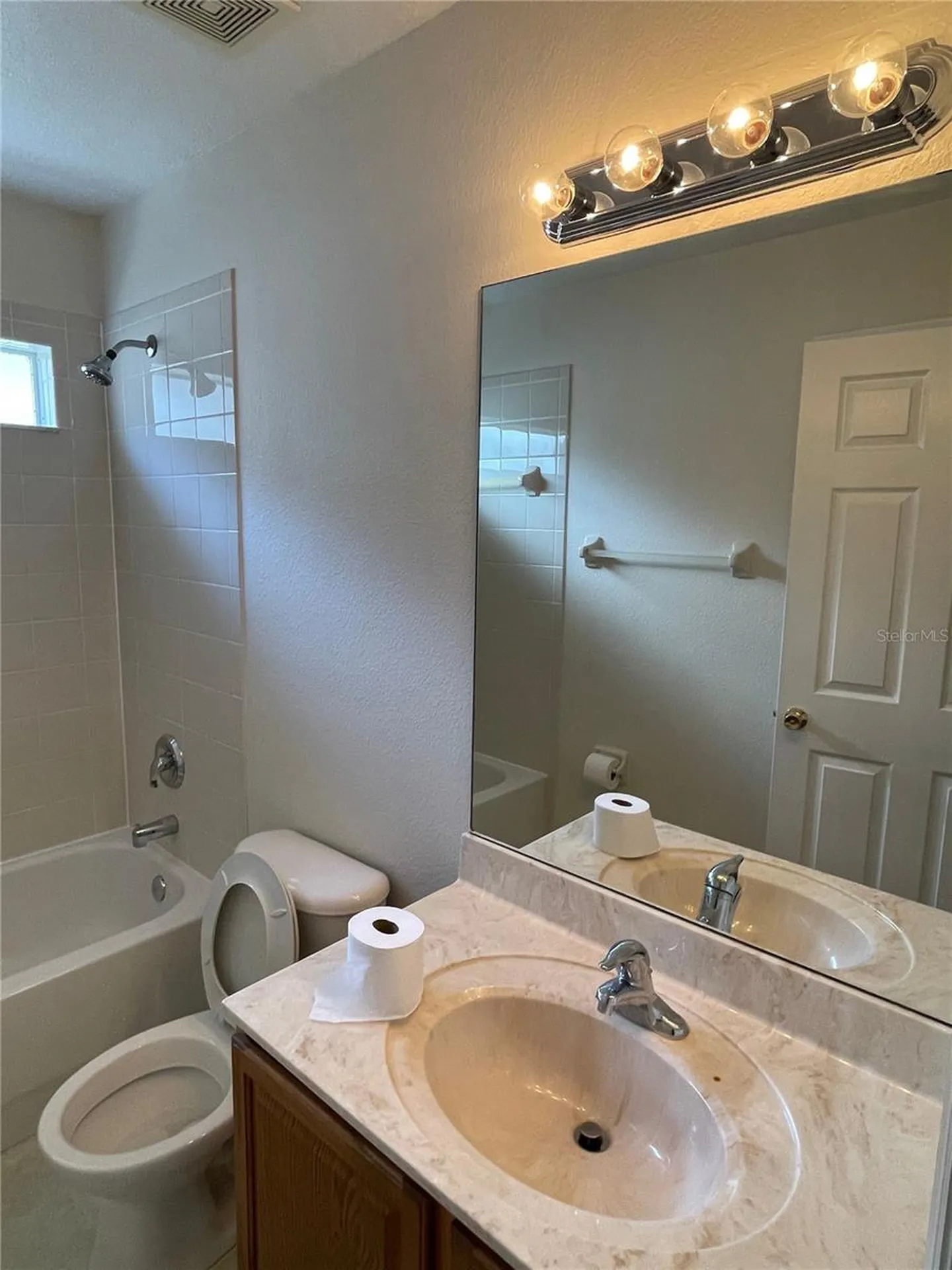 722 Windsor Estates Drive Davenport FL 33837