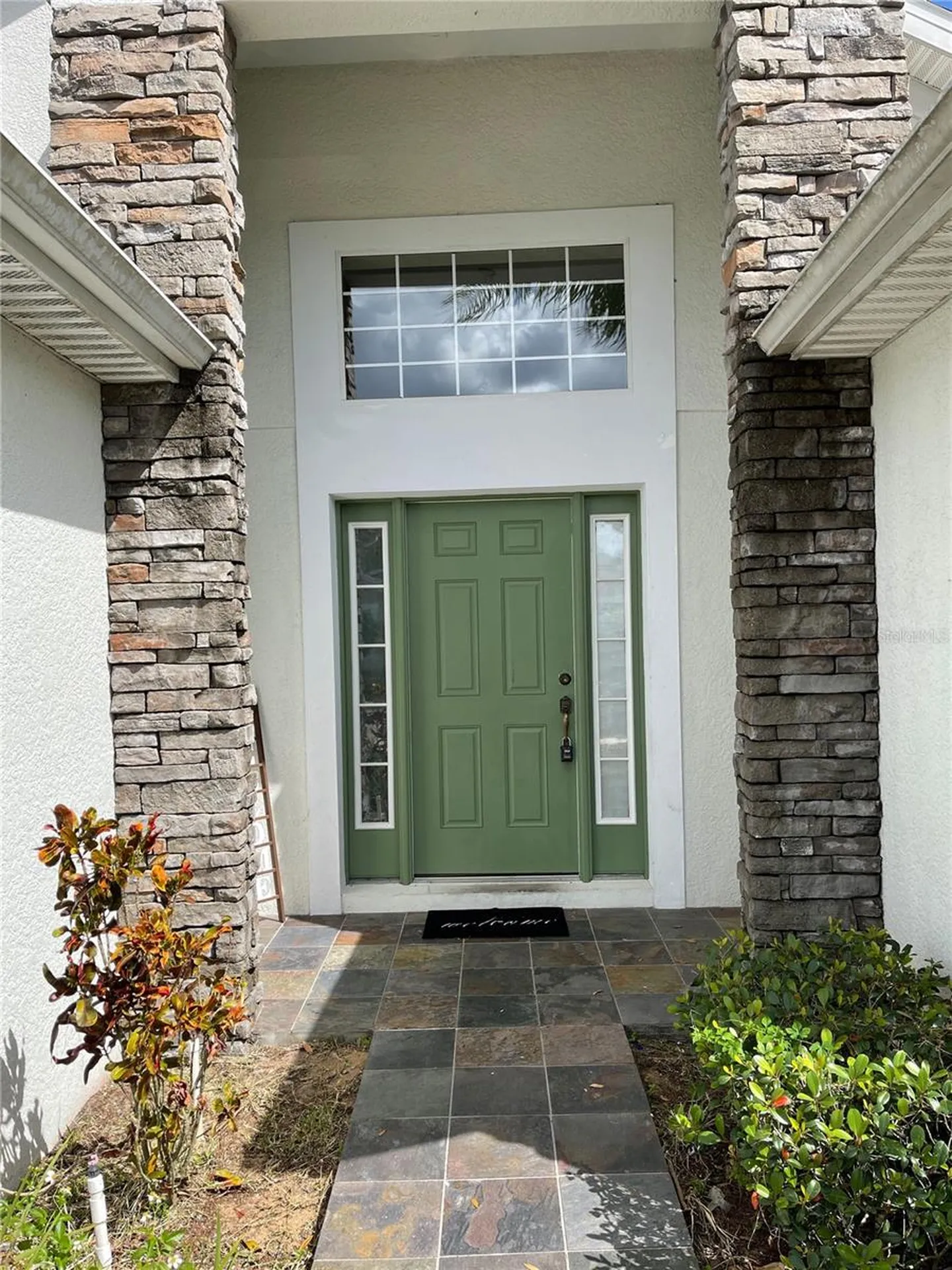 722 Windsor Estates Drive Davenport FL 33837