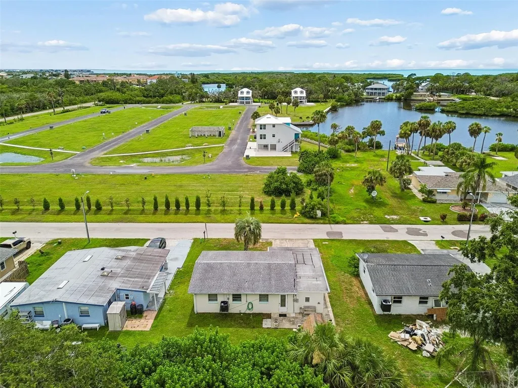 6634 Manor Beach Road New Port Richey FL 34652