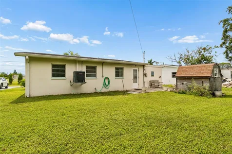 6634 Manor Beach Road New Port Richey FL 34652