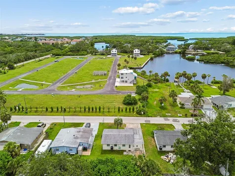 6634 Manor Beach Road New Port Richey FL 34652