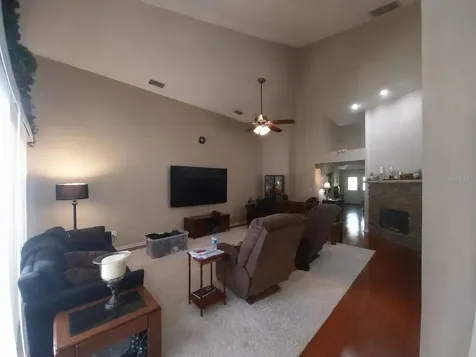 17502 Woodthrush Place Tampa FL 33647