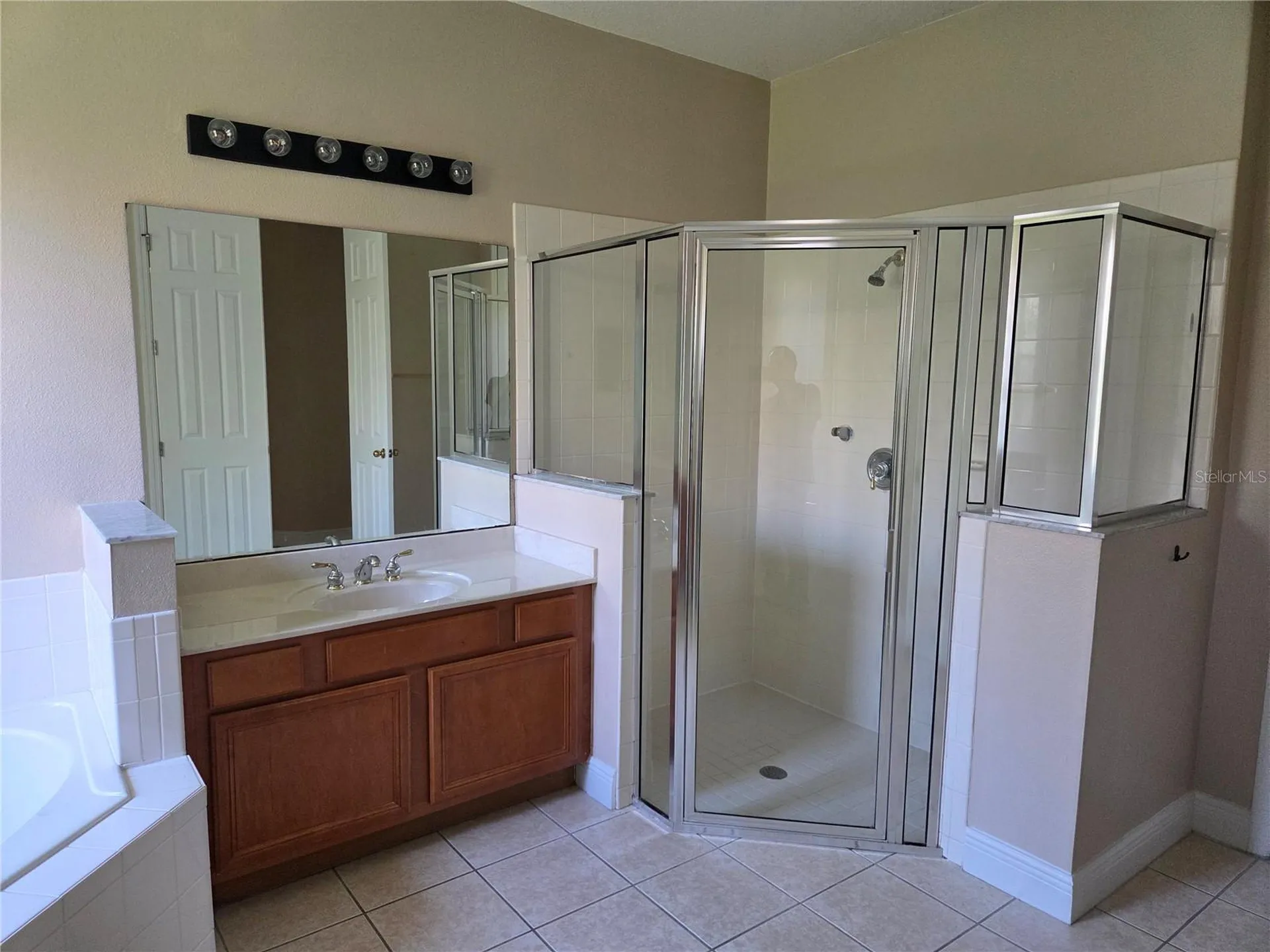 2770 Boat Cove Circle Kissimmee FL 34746