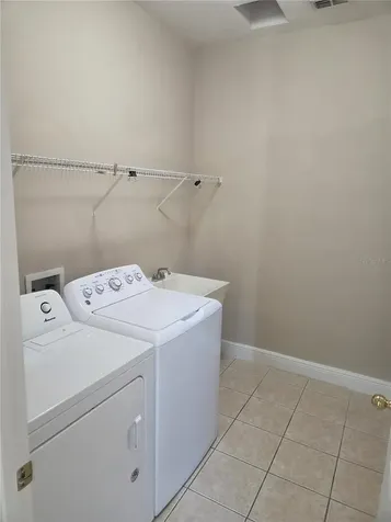 2770 Boat Cove Circle Kissimmee FL 34746